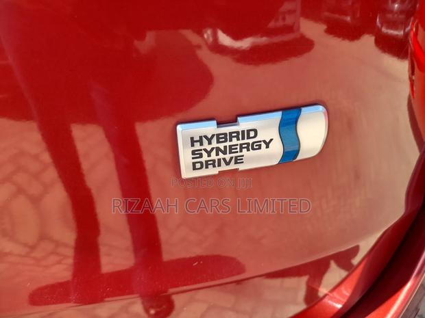 Toyota Harrier 2.5 Hybrid 4WD 2019 Red