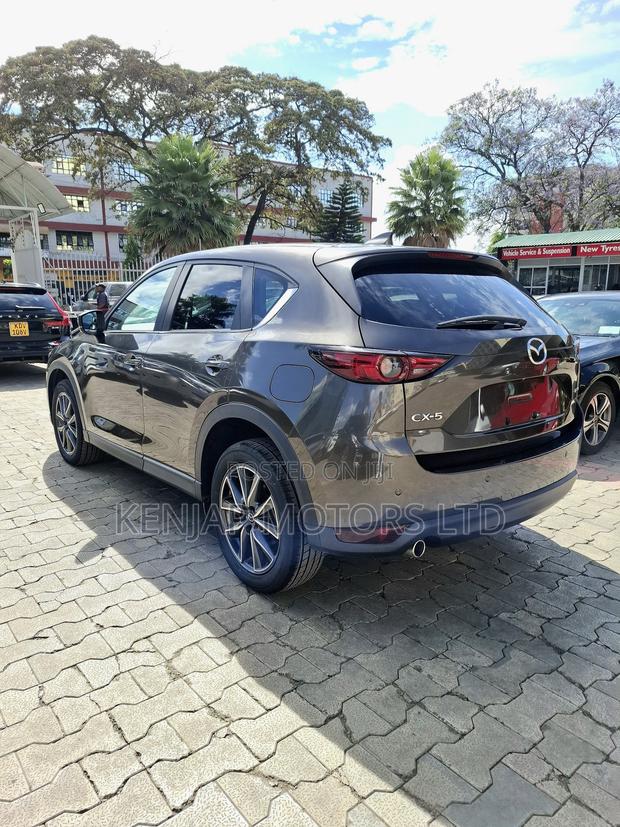 Mazda CX-5 2020 Brown