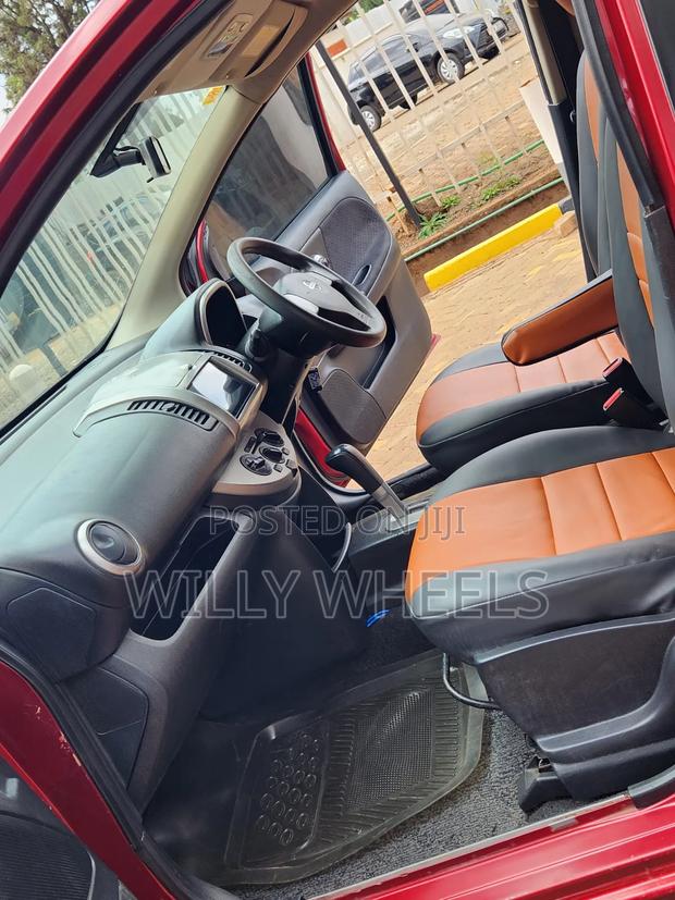 Nissan Note 1.4 2011 Red