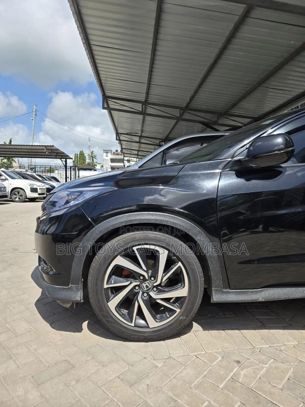 Honda Vezel 2016 Black