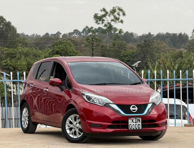 Nissan Note 1.2 Petrol 2017 Red