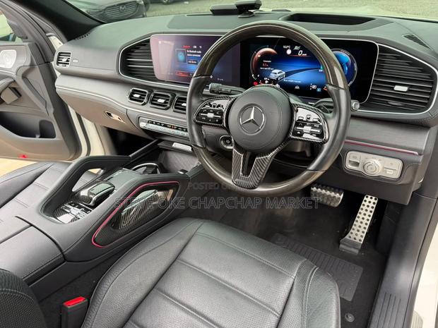 Mercedes-Benz GLS-Class GLS 400d 2021