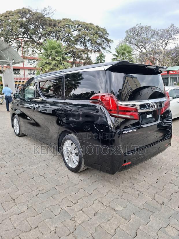 Toyota Alphard 2019 Black