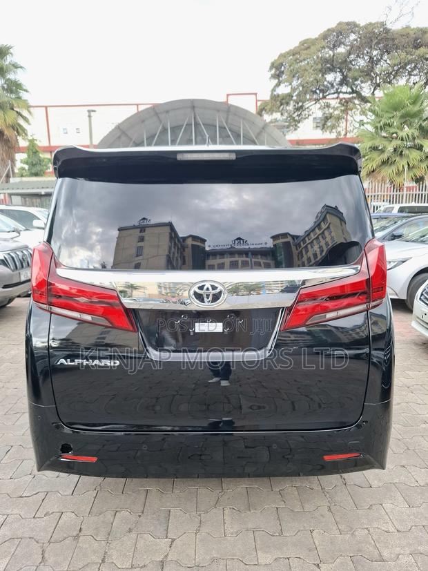 Toyota Alphard 2019 Black