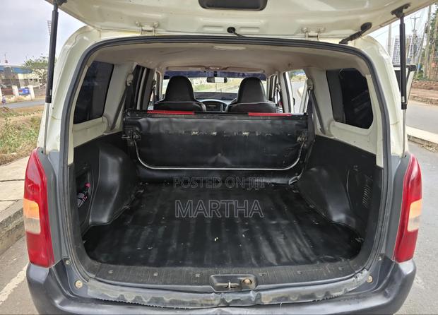 Toyota Probox 2013 White