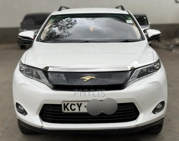 Toyota Harrier 2014 White