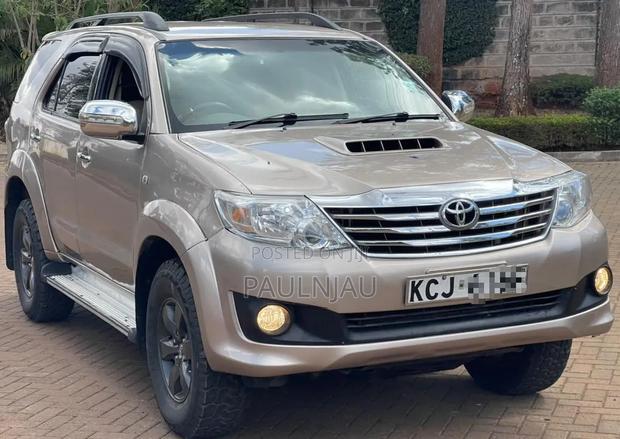 Toyota Fortuner 2009