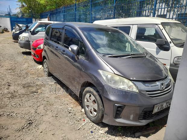 Honda Freed 2016 Gray