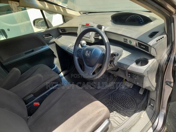 Honda Freed 2016 Gray