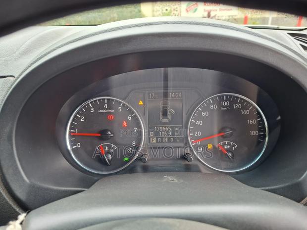 Nissan X-Trail 2.0 Petrol AWD 2013 Silver