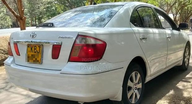 Toyota Premio 2004