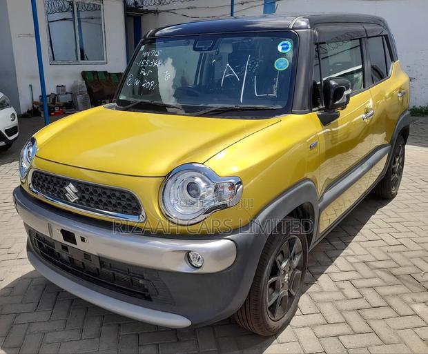 Suzuki Xbee 1.0 Hybrid AWD 2020 Yellow