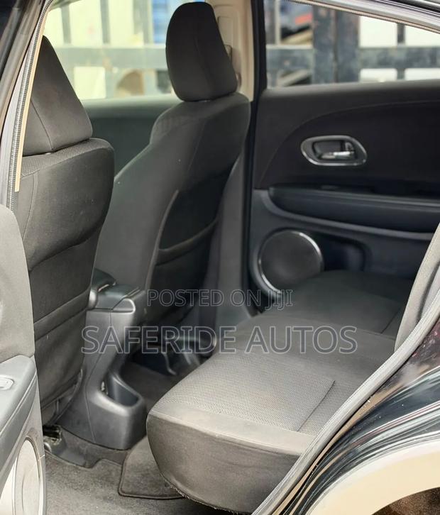 Honda Vezel 1.5 2WD 2015 Black