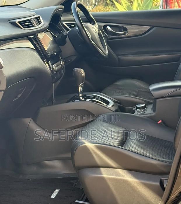 Nissan X-Trail 2.0 Petrol AWD 2015 Black