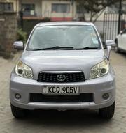 Toyota Rush 1.5 AWD 2011 Silver for sale