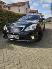 Toyota Crown 2012 Black for sale