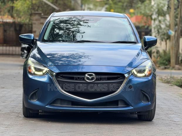 Mazda Demio 2019 Blue
