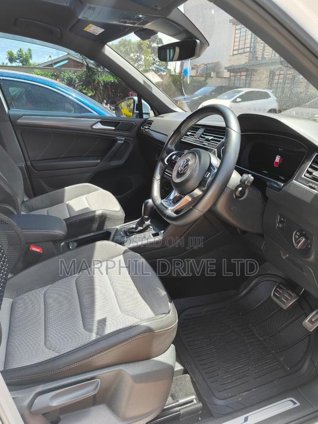 Volkswagen Tiguan 2.0T SE AWD 4MOTION 2018 White