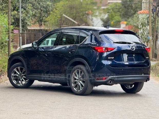 Mazda CX-5 2019 Blue