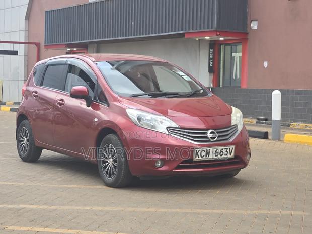 Nissan Note 2012 Burgundy