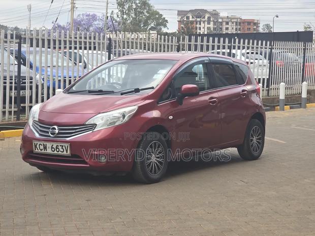 Nissan Note 2012 Burgundy