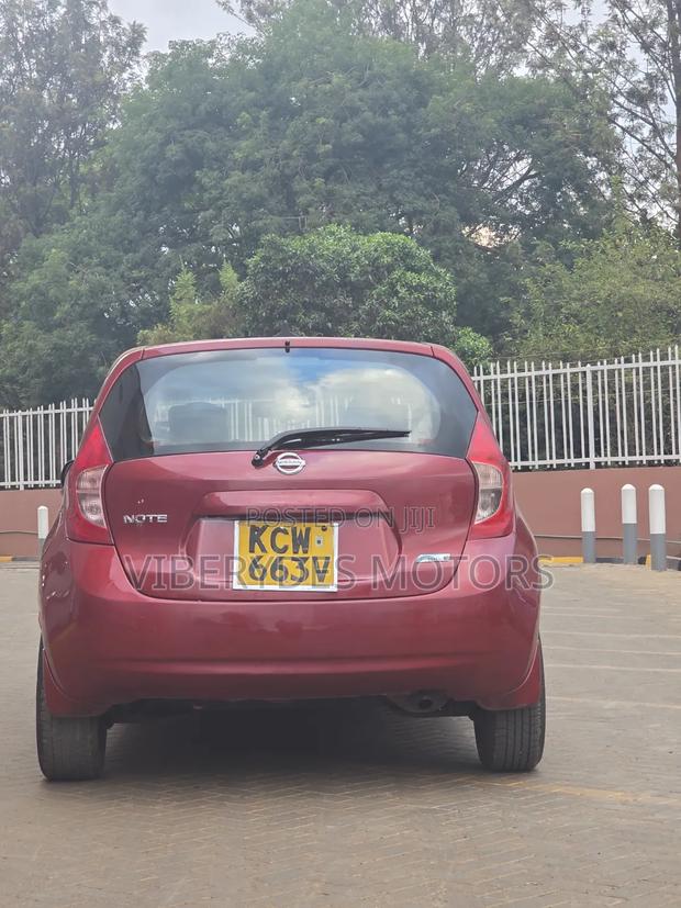 Nissan Note 2012 Burgundy