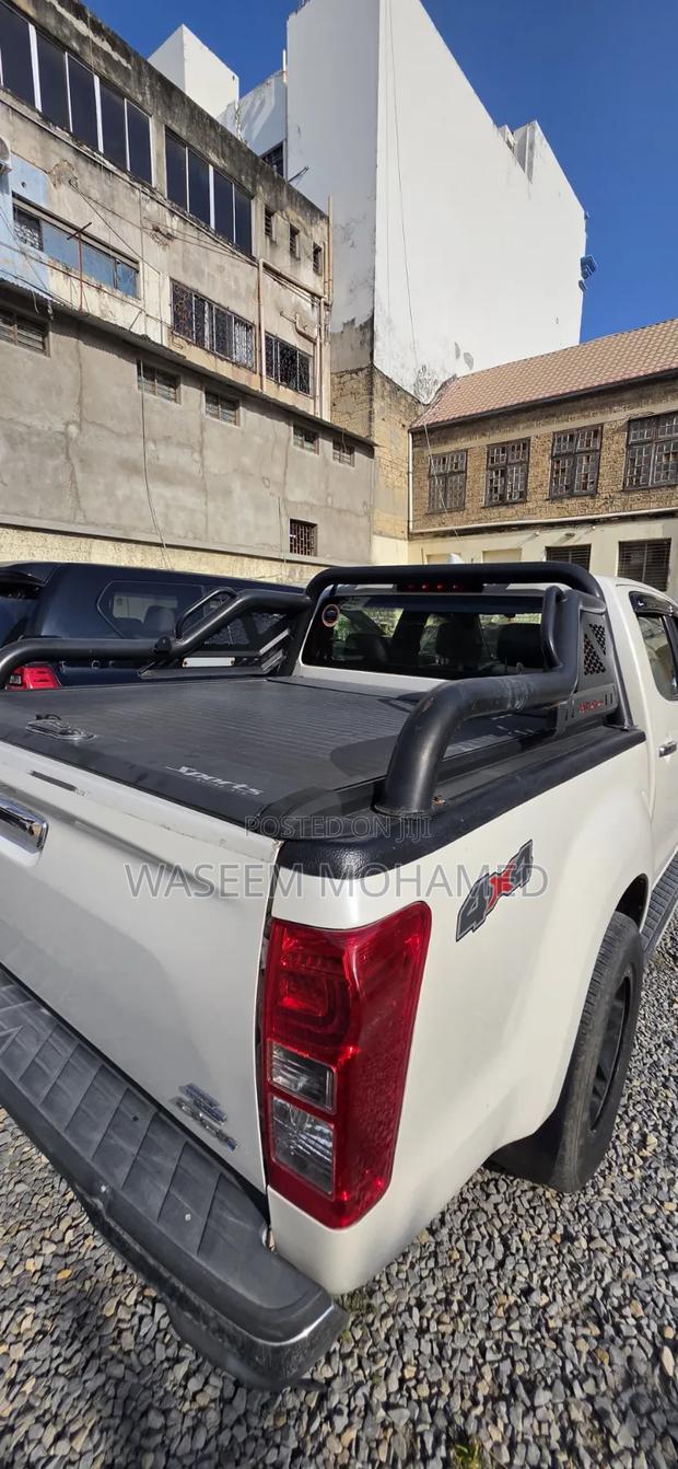 Isuzu D-MAX 2018 White