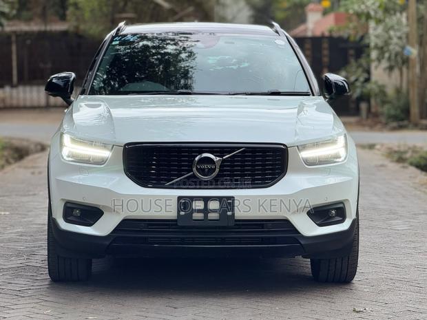Volvo XC40 2019 White