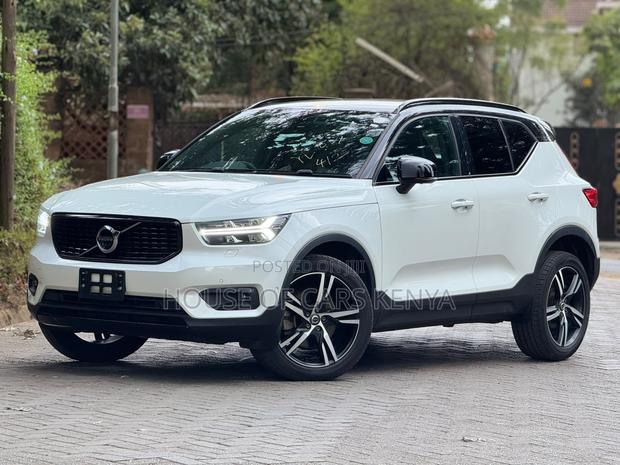 Volvo XC40 2019 White
