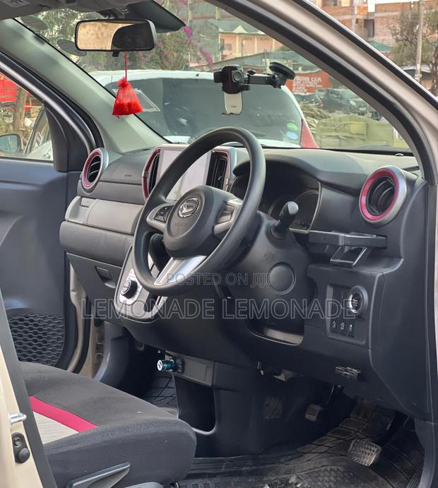 Daihatsu Boon 2018 Pearl