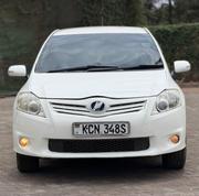 Toyota Auris 2010 Pearl for sale