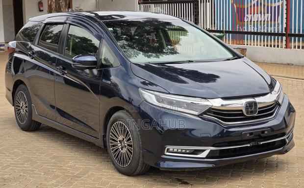 Honda Shuttle 2019 Blue