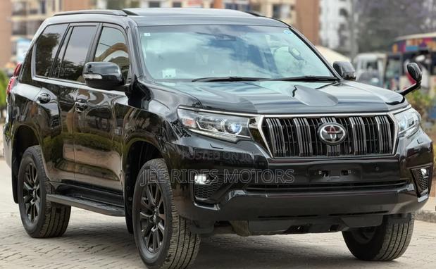 Toyota Land Cruiser Prado 2021 Burgundy