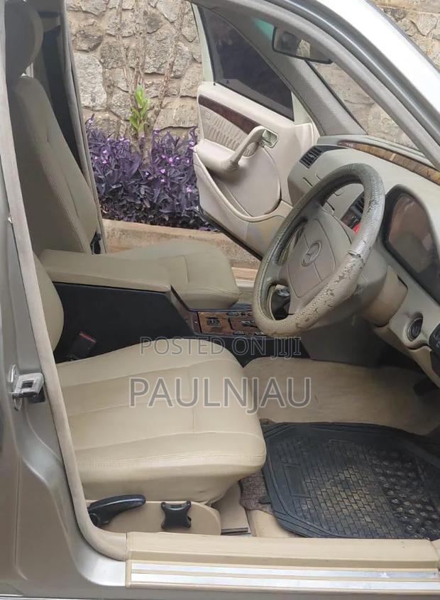 Mercedes-Benz C200 2000