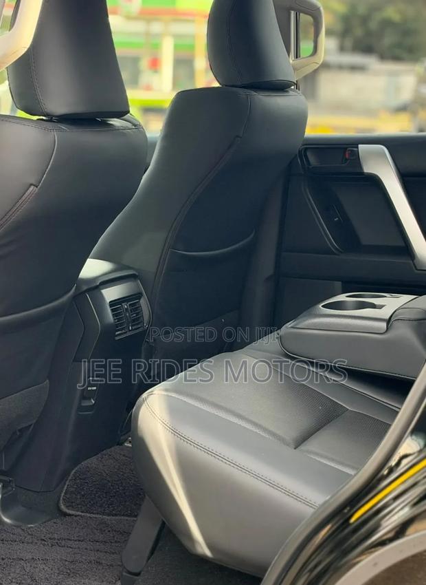 Toyota Land Cruiser Prado 2021 Black