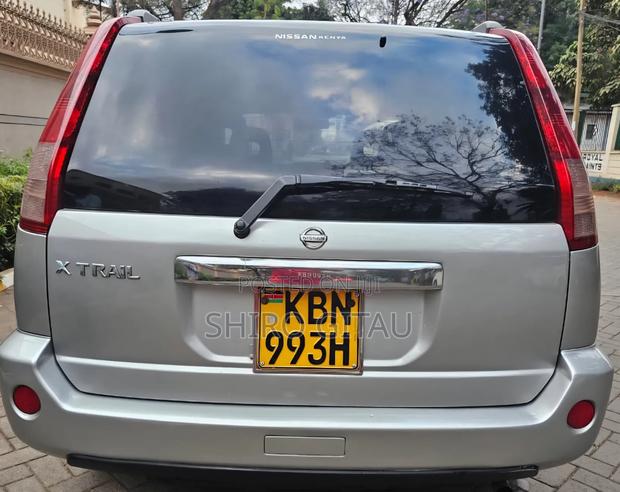 Nissan X-Trail 2.0 2004 Silver