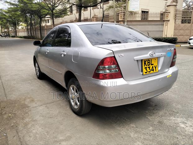 Toyota Corolla 2005 White