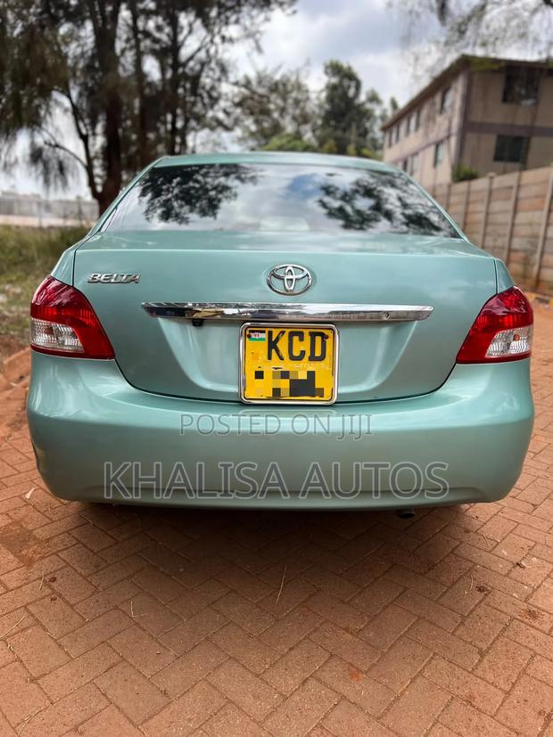 Toyota Belta 2013 Beige