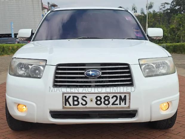 Subaru Forester 2005 White