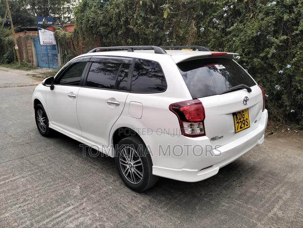 Toyota Corolla Fielder 2015 White