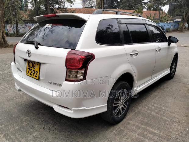 Toyota Corolla Fielder 2015 White