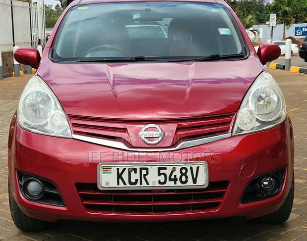 Nissan Note 2011 Maroon