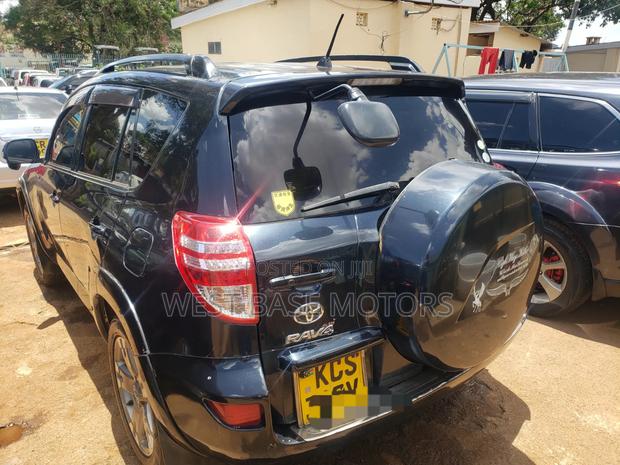 Toyota RAV4 2012 Black