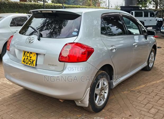 Toyota Auris 2008 Silver