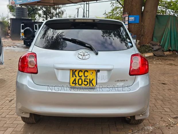 Toyota Auris 2008 Silver