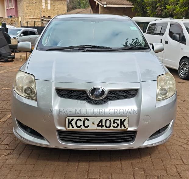 Toyota Auris 2008 Silver