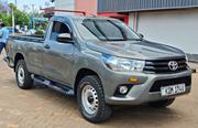Toyota Hilux 2023 Gray for sale