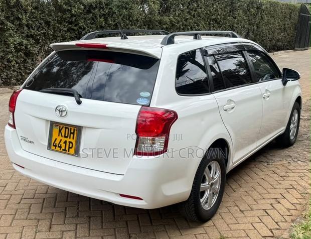 Toyota Corolla Fielder 2015 White