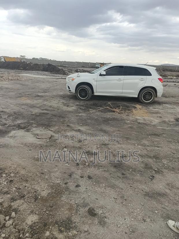 Mitsubishi RVR 2.0 2011 White