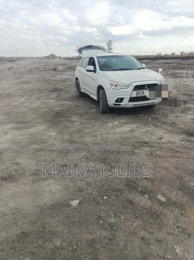 Mitsubishi RVR 2.0 2011 White